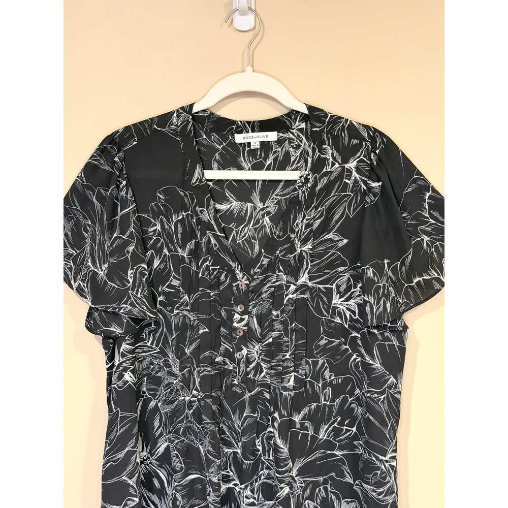 Rose + Olive Black Floral -Neck Blouse Plus 1X Short Sleeve Top Office Work - Picture 4 of 7